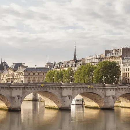 Appartamento Marais Louvre Luxury New 2br Full Ac By Melvane *
