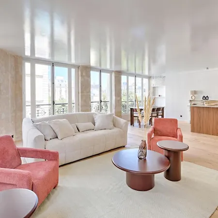 Marais Louvre Luxury New 2br Full Ac By Melvane *